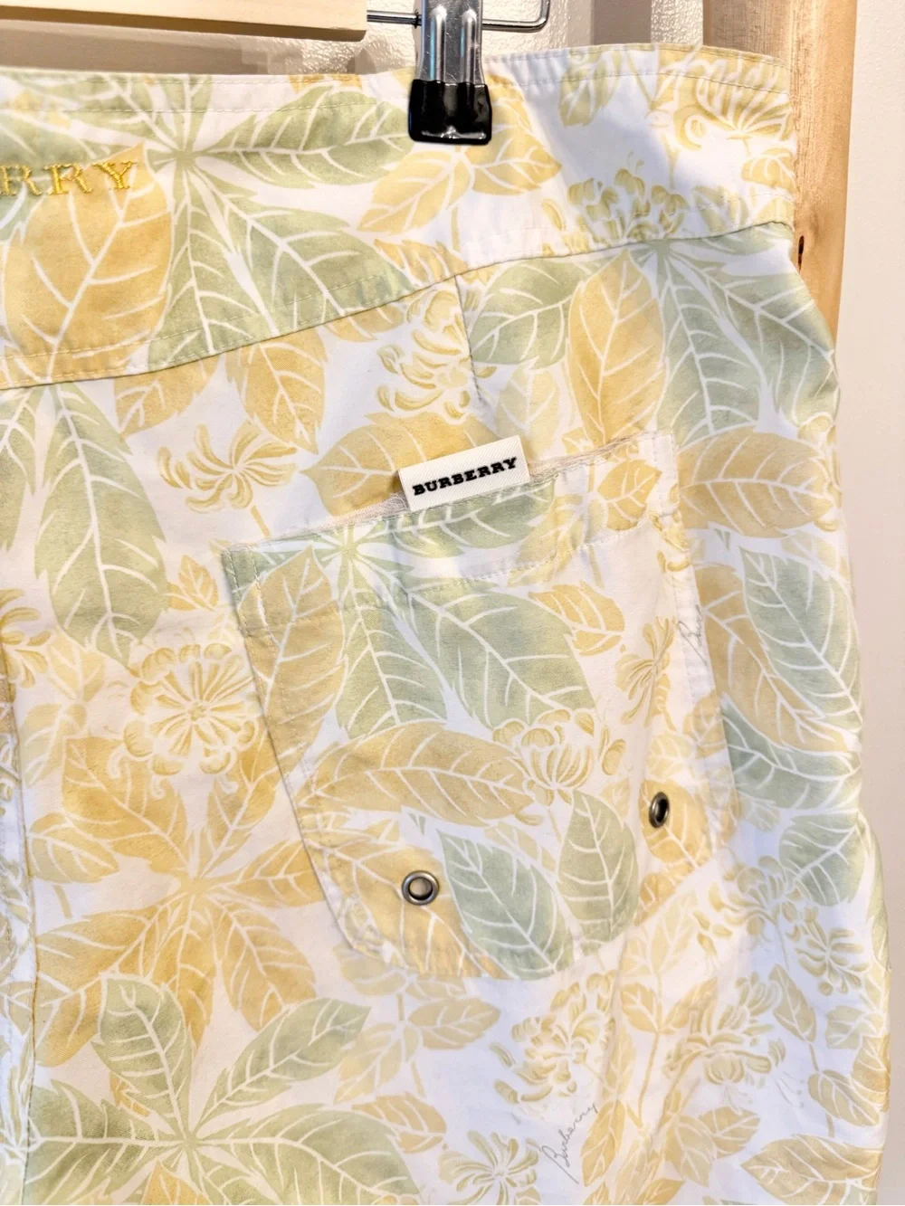 Burberry Designer Men’s Yellow Tropical Leaves Swim Shorts Beach Trunks M